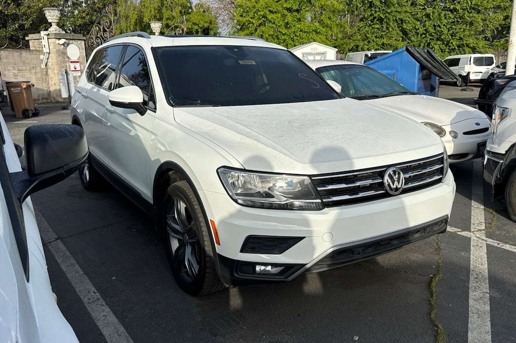 Used 2020 Volkswagen Tiguan 2.0T SEL SUV