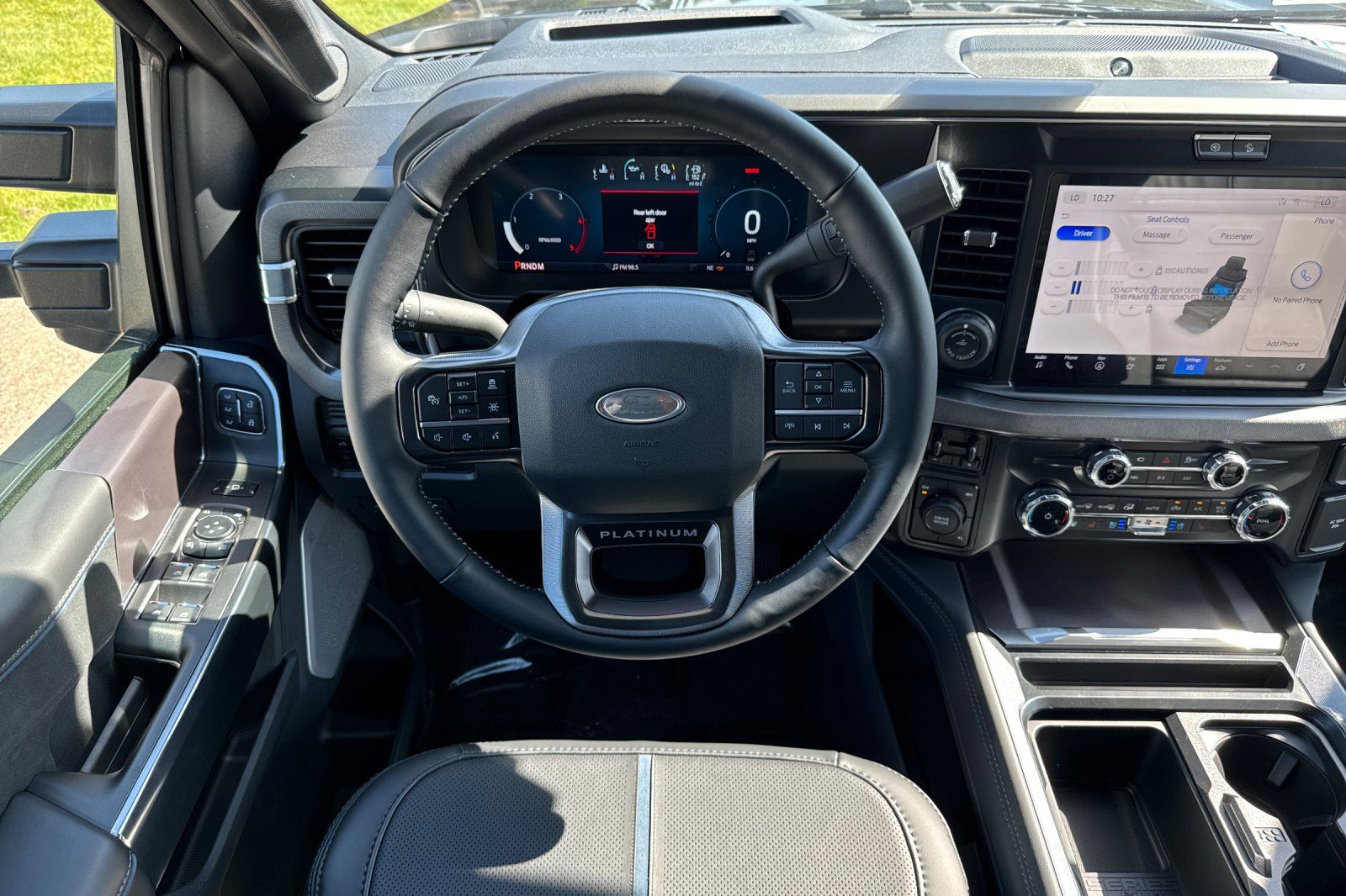 2026 Ford F-350 Super Duty Platinum - Photo 13