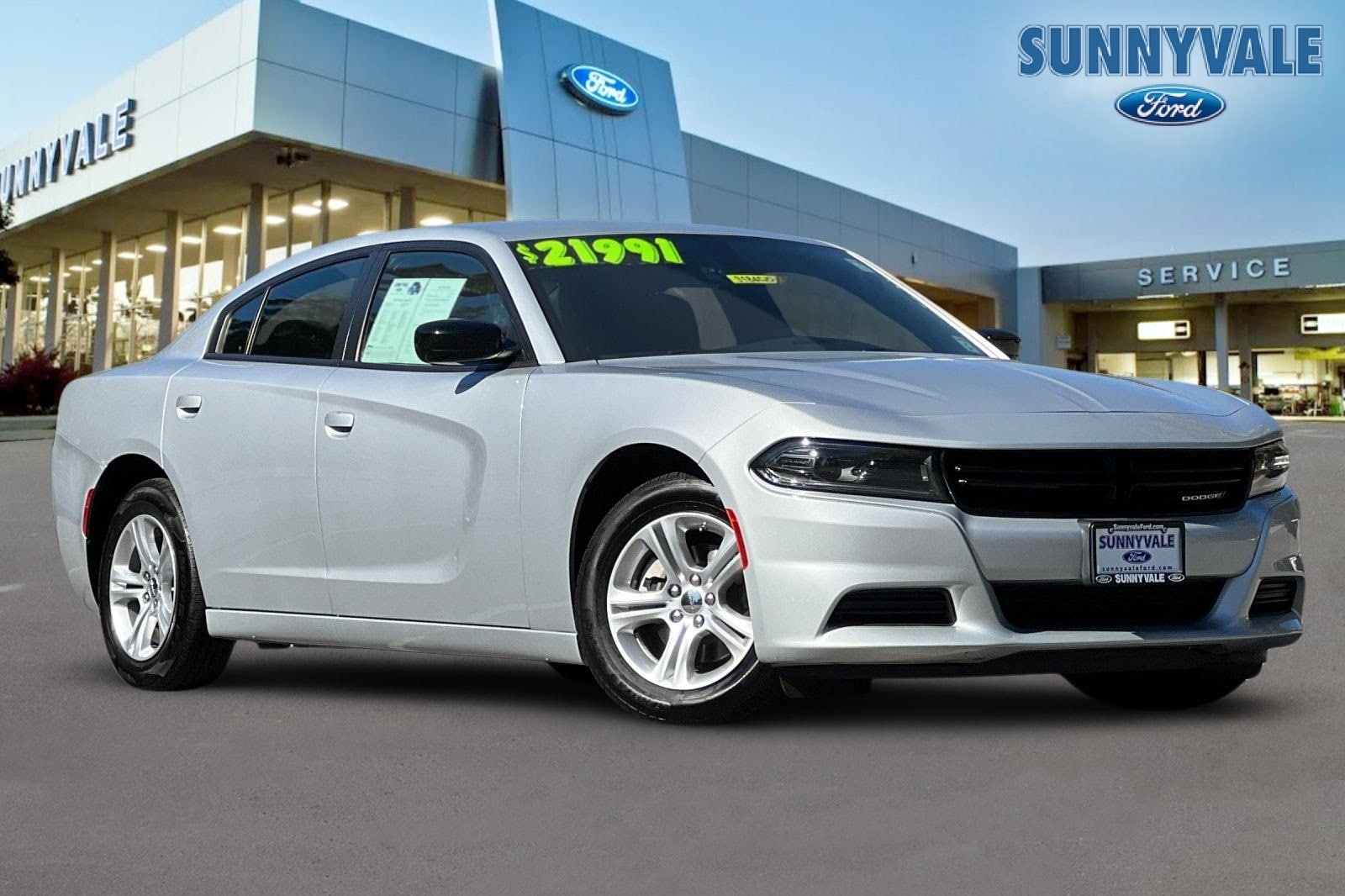 2023 Dodge Charger SXT's photo