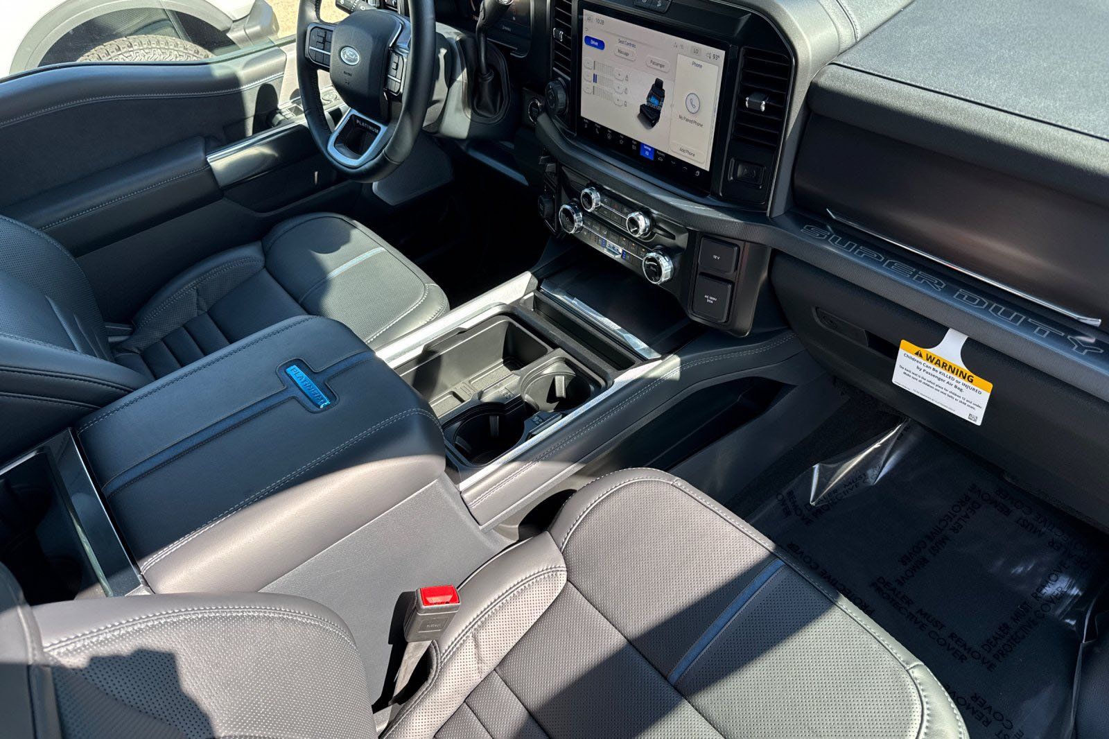 2026 Ford F-350 Super Duty Platinum - Photo 14