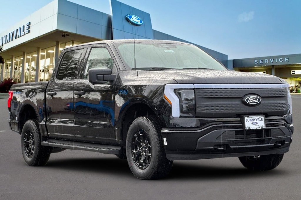 New 2025 Ford F-150 Lightning XLT Truck SuperCrew Cab