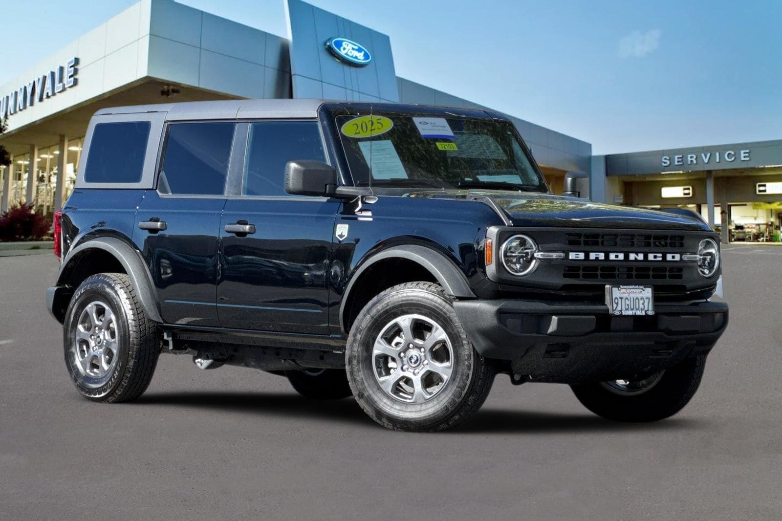 Vehicle Image 2