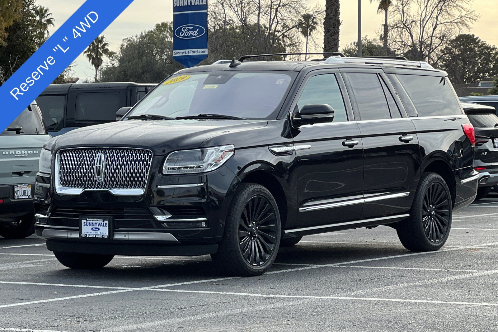 2019 Lincoln Navigator Reserve photo 3