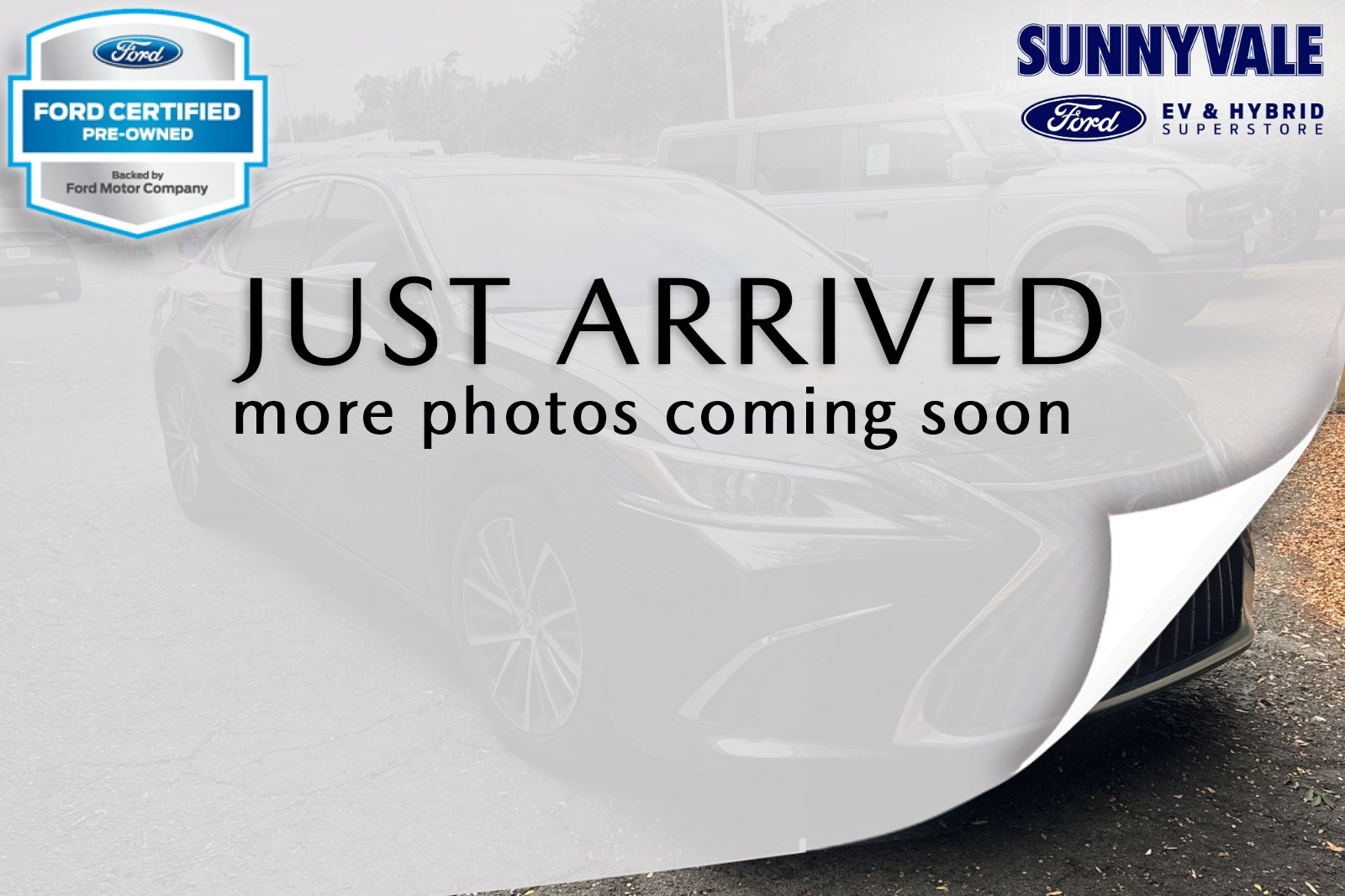 2025 Lexus ES