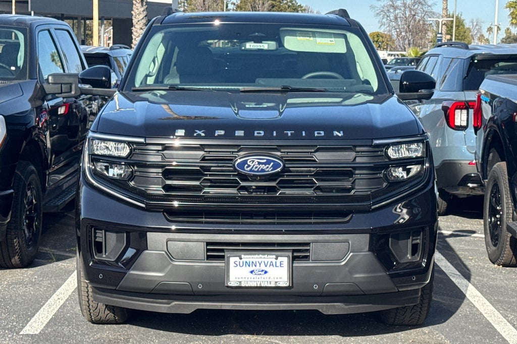 New 2026 Ford Expedition Active SUV