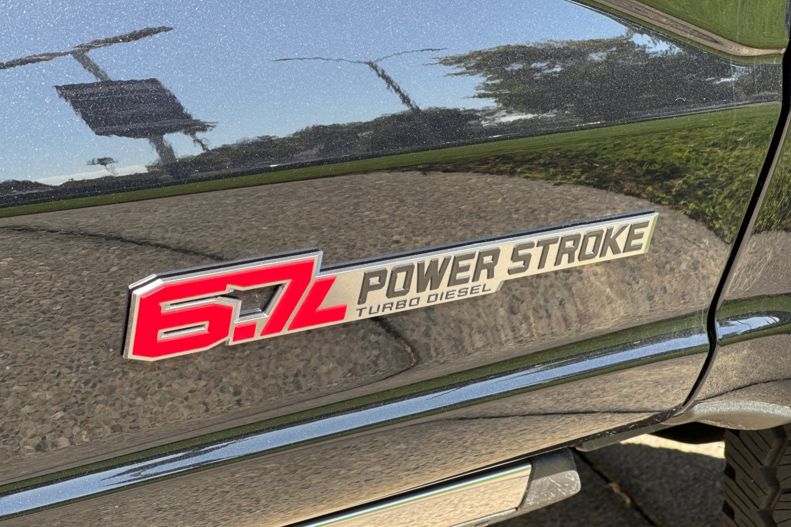 2025 Ford F-350 Super Duty Platinum - Photo 8