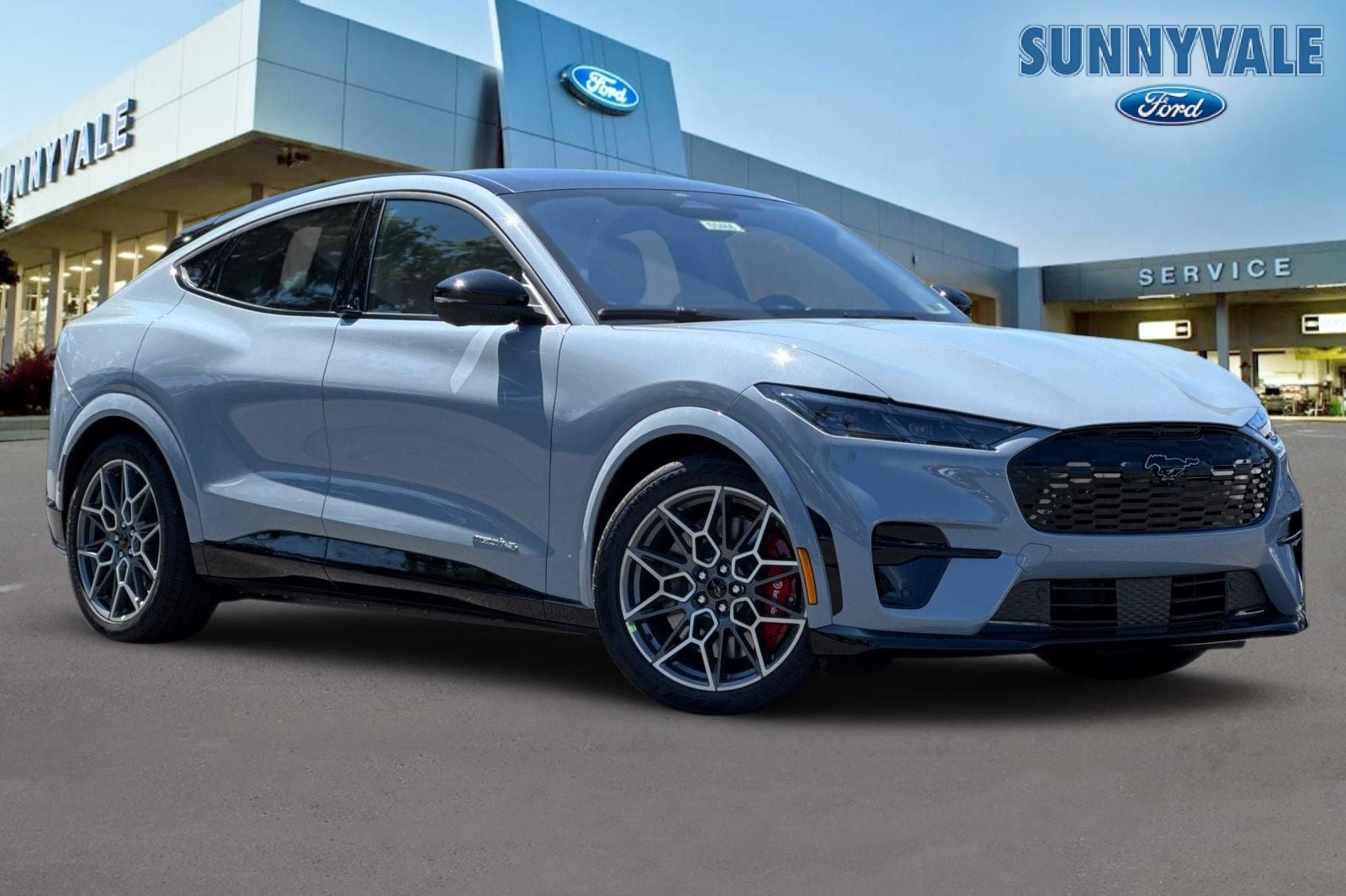 2025 Ford Mustang-Mach-e GT's photo