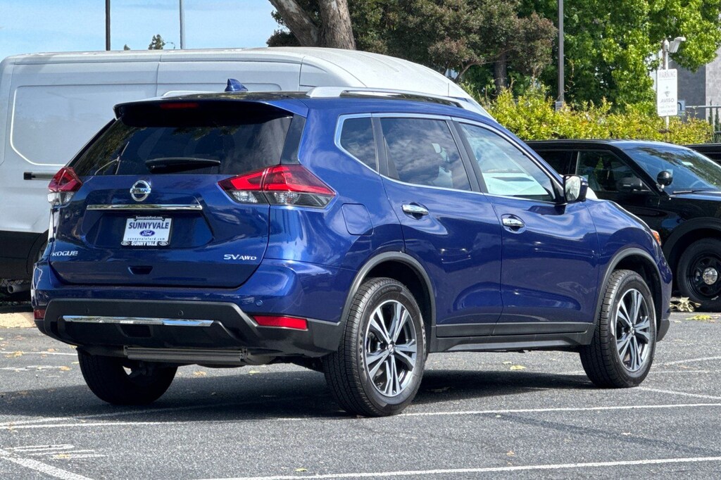 Used 2020 Nissan Rogue SV SUV