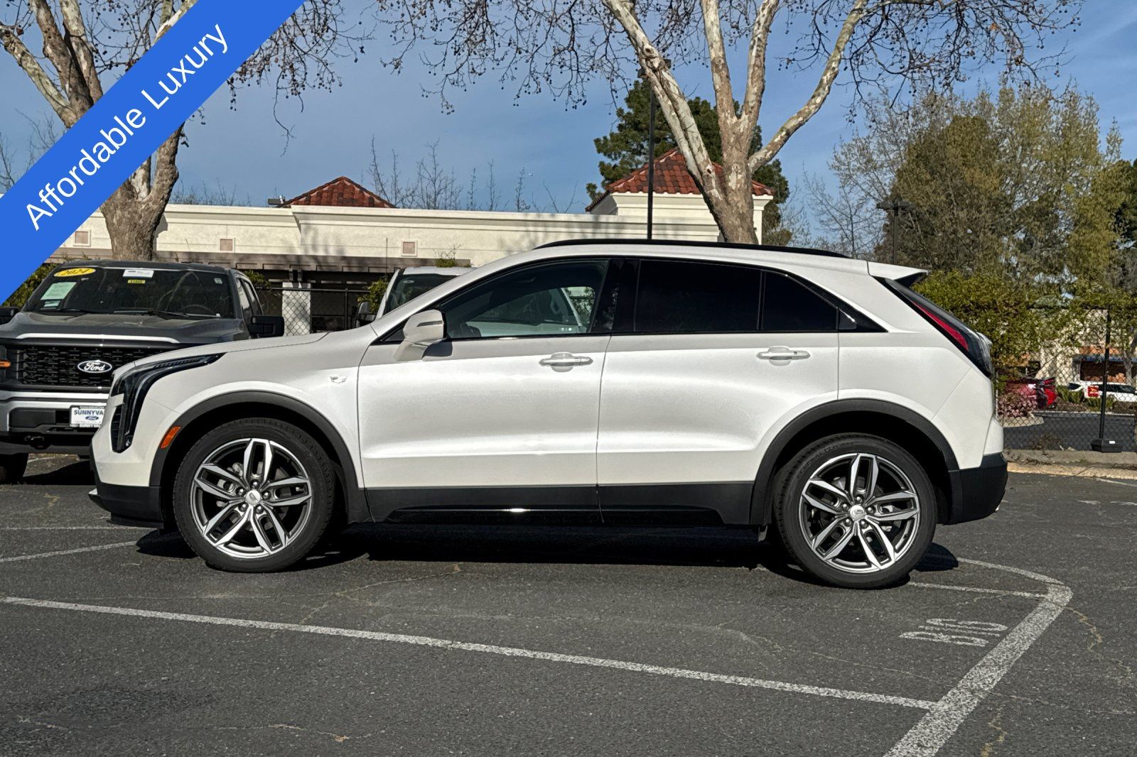 2023 Cadillac XT4 Sport photo 6