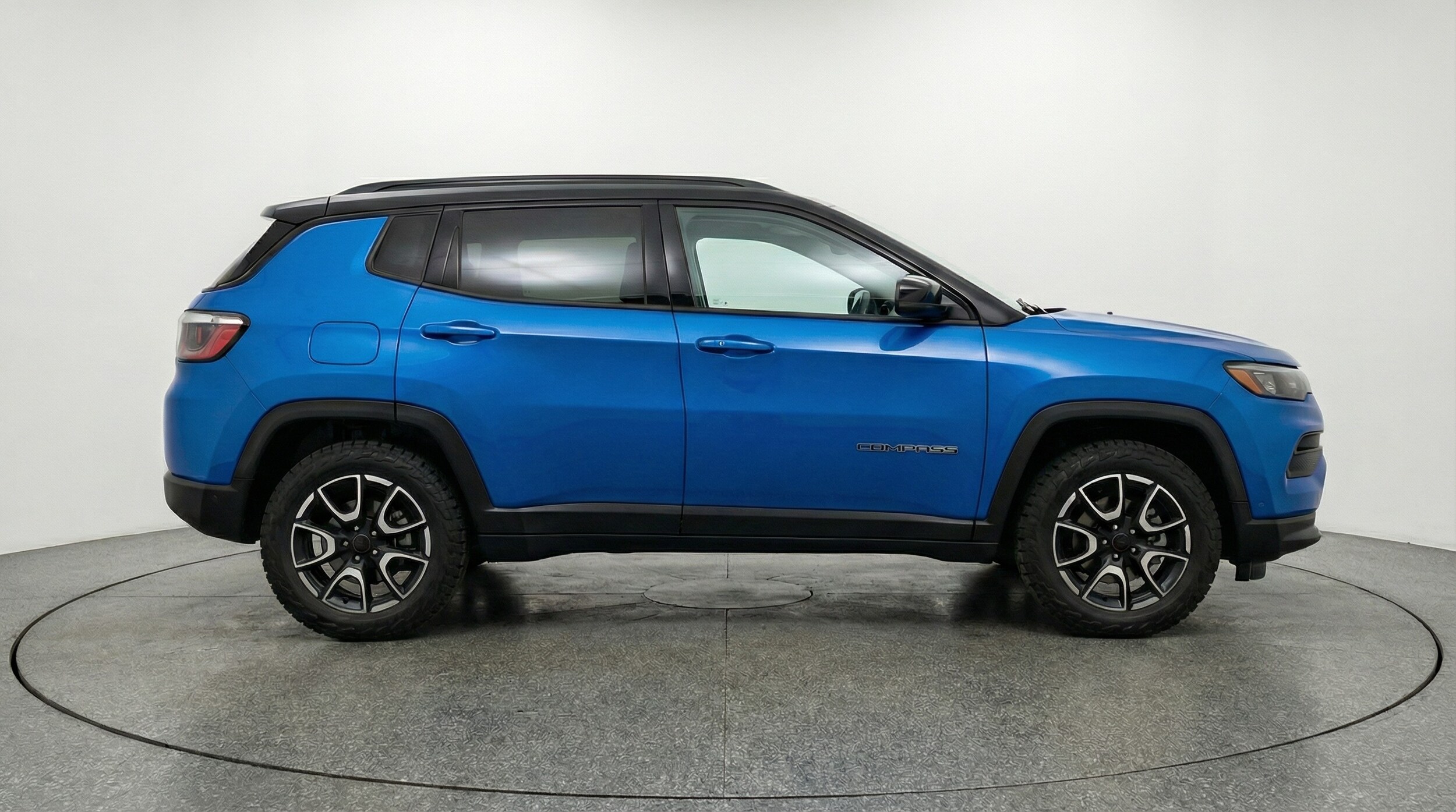 Thumbnail: 2025 Jeep Compass - 8