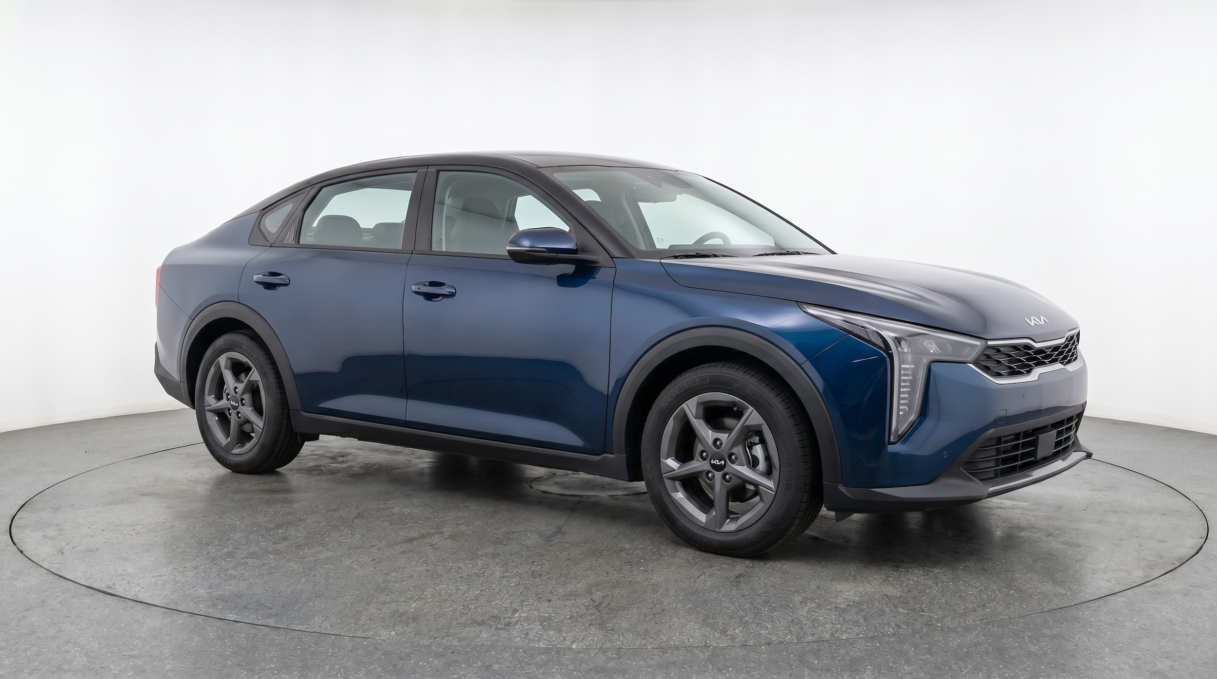 Thumbnail: 2025 Kia K4 - 1