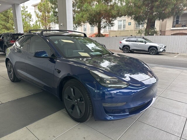 2023 Tesla Model 3 photo 3