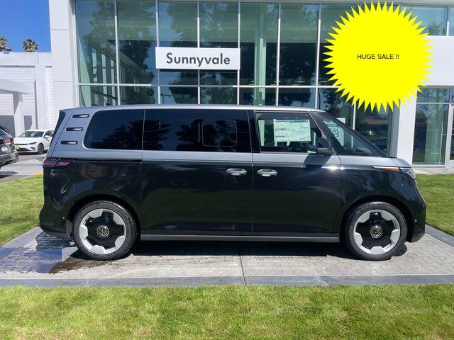 2025 Volkswagen ID. Buzz Pro S's photo