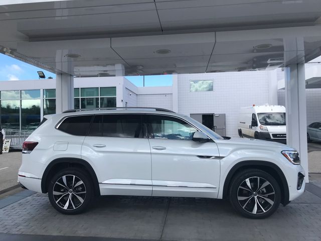2026 Volkswagen Atlas SEL Premium R-Line's photo