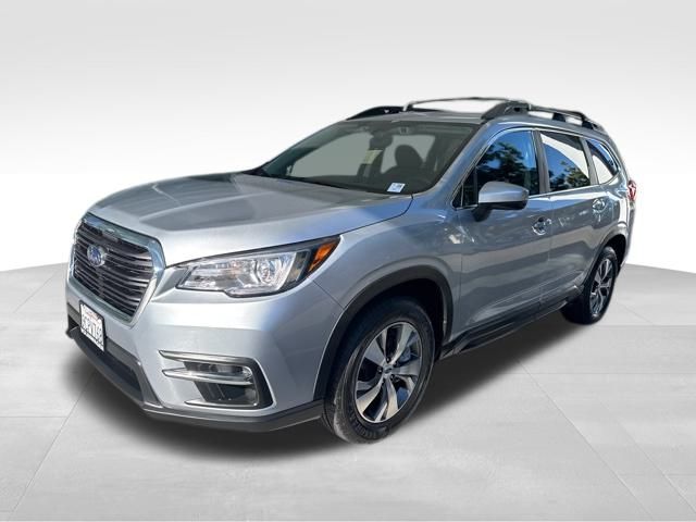 2022 Subaru Ascent Premium's photo
