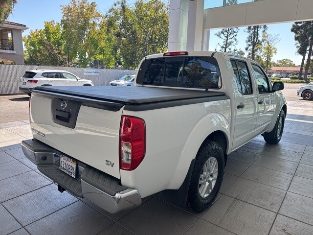 2018 Nissan Frontier SV photo 2