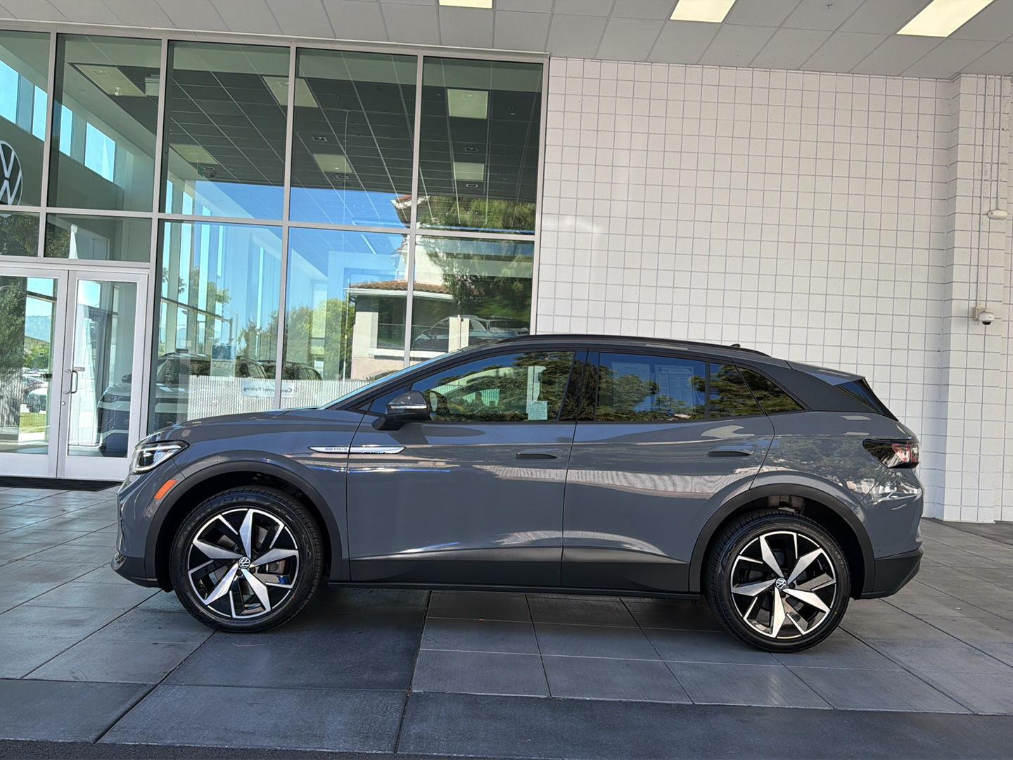 Certified 2023 Volkswagen ID.4 PRO S with VIN 1V2WNPE84PC030242 for sale in Sunnyvale, CA