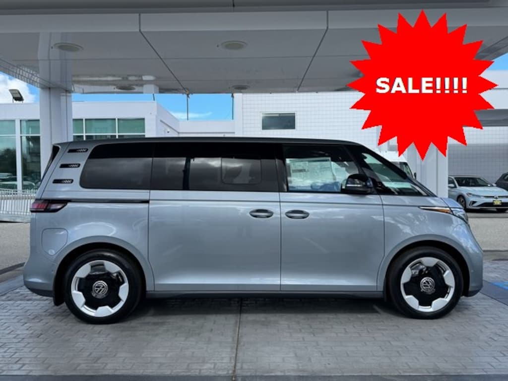 New 2025 Volkswagen ID. Buzz Pro S Van Passenger Van