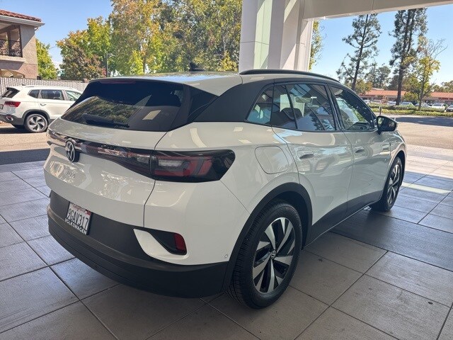 2023 Volkswagen ID.4 Pro photo 4