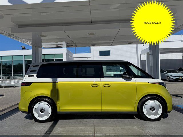 2025 Volkswagen ID. Buzz Pro S Plus's photo