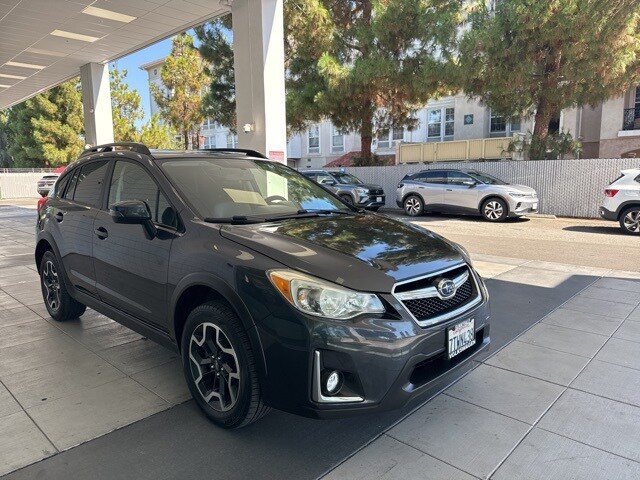 2016 Subaru Crosstrek 2.0i Limited photo 3