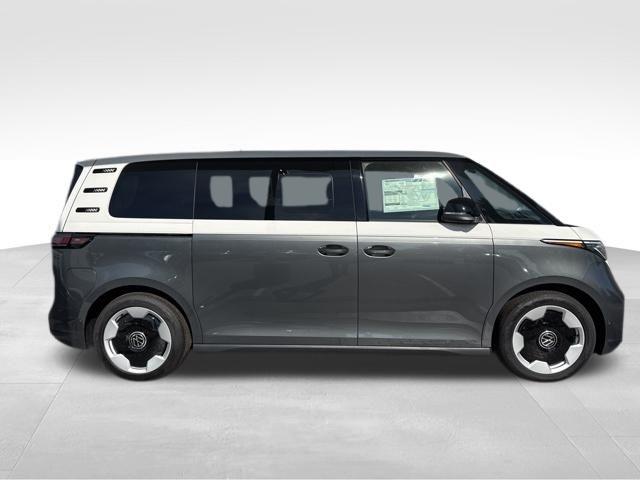 2025 Volkswagen ID. Buzz Pro S's photo