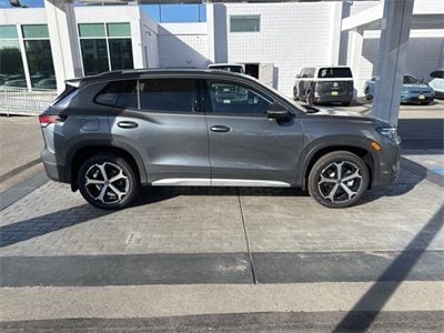 2026 Volkswagen Tiguan SE's photo