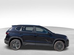 2025 Volkswagen Taos SE SUV
