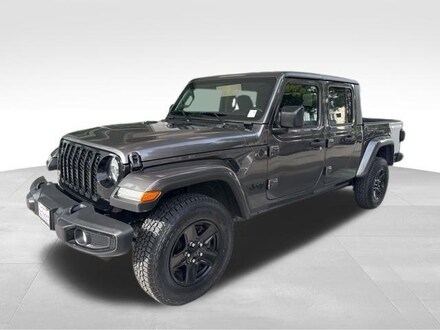 2021 Jeep Gladiator California Edition Truck Crew Cab