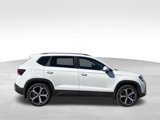 2025 Volkswagen Taos