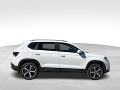 2025 Volkswagen Taos SEL SUV