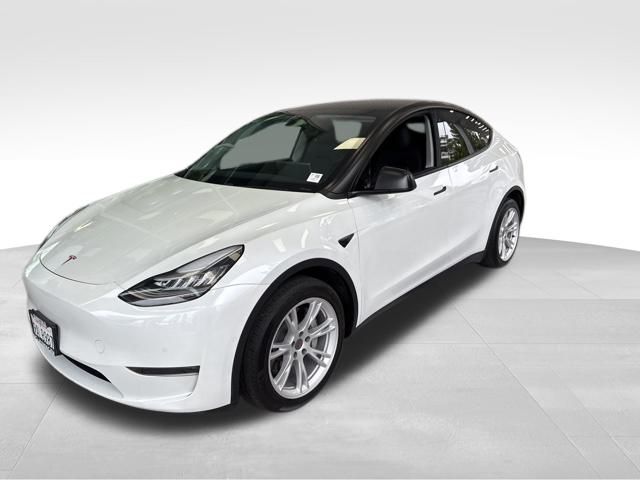 2020 Tesla Model Y Long Range's photo