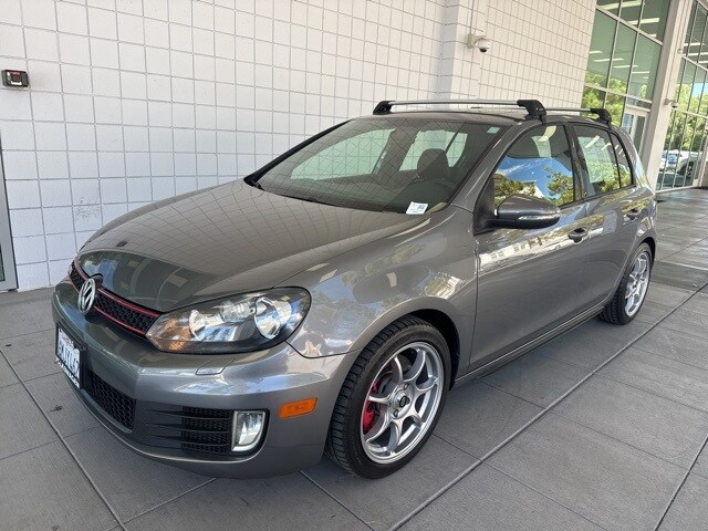 2011 Volkswagen Golf GTI Autobahn photo 2