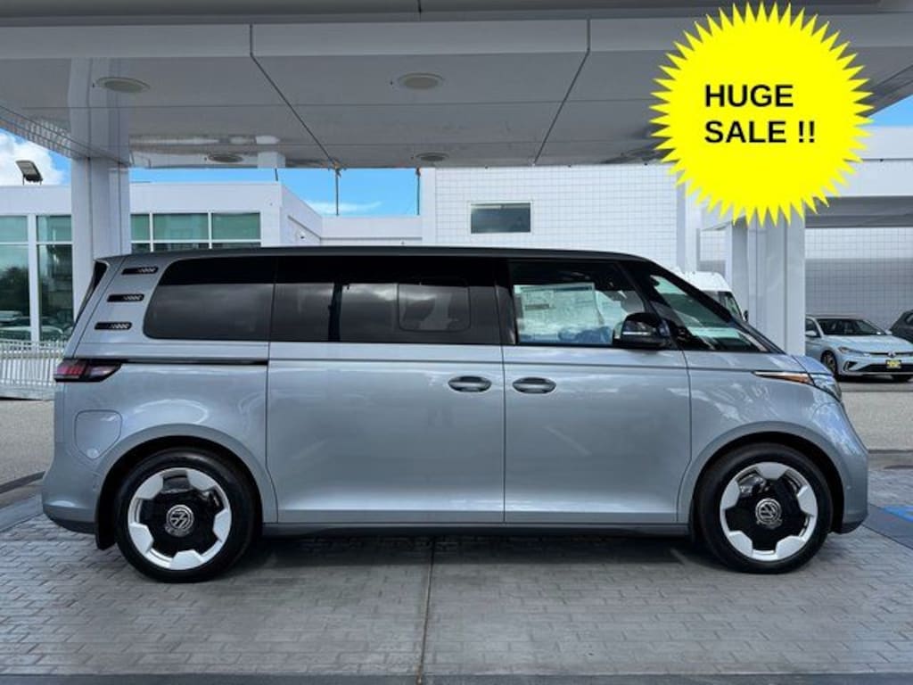 New 2025 Volkswagen ID. Buzz Pro S Van Passenger Van