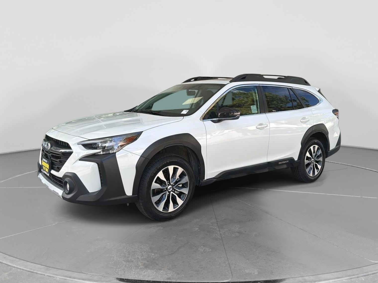 2023 Subaru Outback Limited's photo