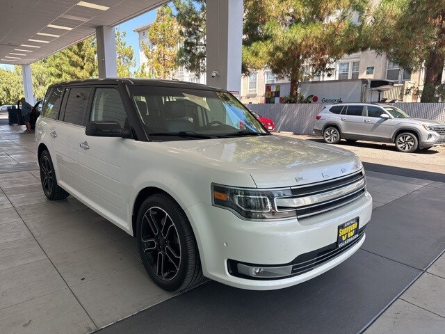 2013 Ford Flex Limited photo 2