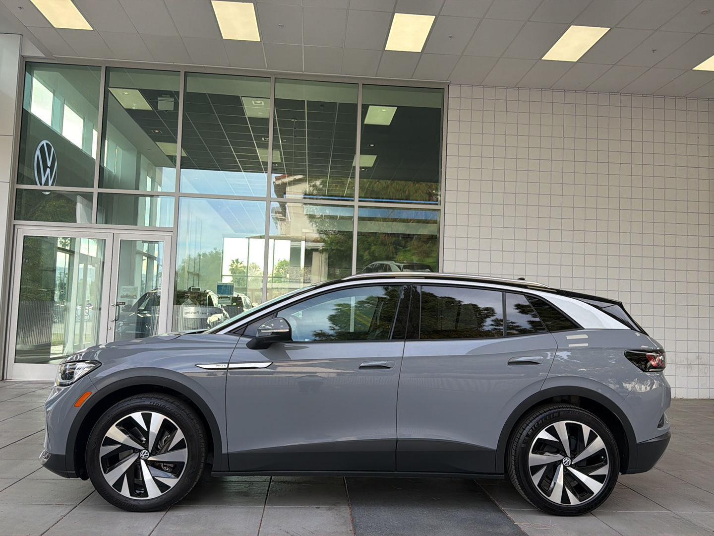 Used 2022 Volkswagen ID.4 PRO S with VIN WVGKMPE2XNP066016 for sale in Sunnyvale, CA