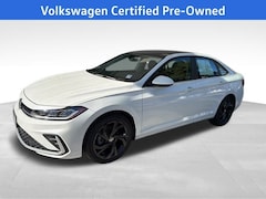 2025 Volkswagen Jetta 1.5T SE Sedan