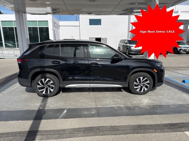 2025 Volkswagen Tiguan S's photo