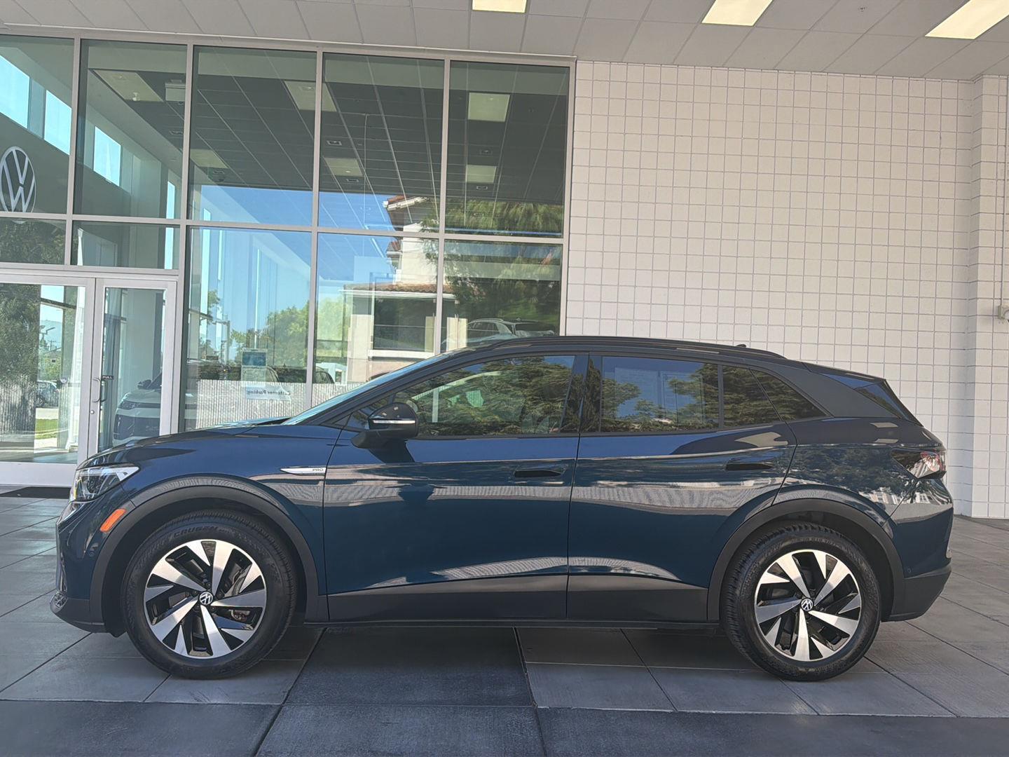 Certified 2023 Volkswagen ID.4 PRO with VIN 1V2CMPE81PC032536 for sale in Sunnyvale, CA