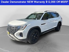 2024 Volkswagen Atlas 2.0T Peak Edition SE w/Technology SUV