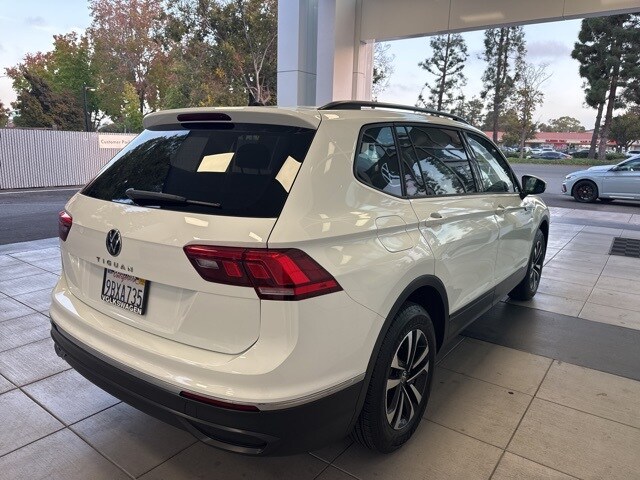 2022 Volkswagen Tiguan S photo 4