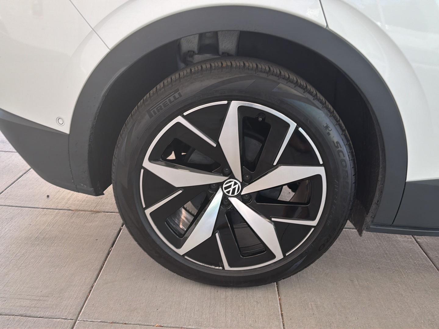 View 10
