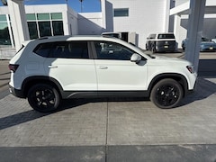 2025 Volkswagen Taos 1.5T SEL SUV