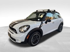 2016 MINI Countryman Base SUV