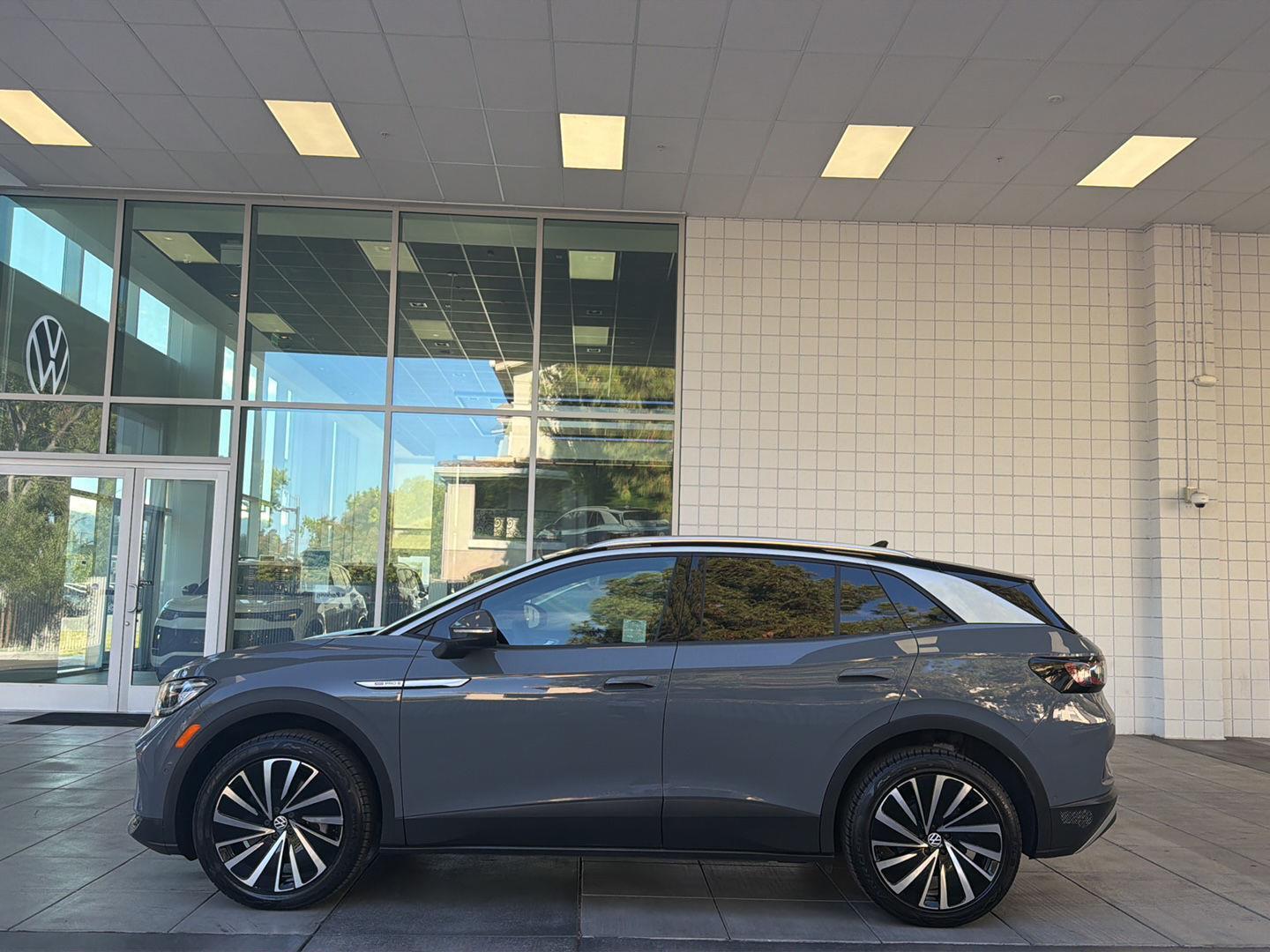 Certified 2023 Volkswagen ID.4 PRO S PLUS with VIN 1V2JNPE81PC039359 for sale in Sunnyvale, CA