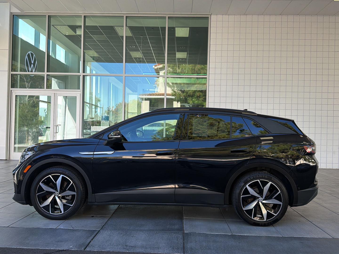 Certified 2023 Volkswagen ID.4 PRO S with VIN 1V2VMPE81PC024381 for sale in Sunnyvale, CA