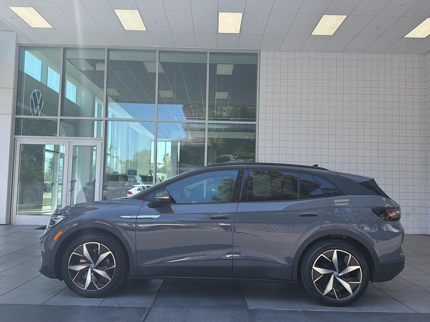 Used 2023 Volkswagen ID.4 PRO S with VIN 1V2VMPE87PC031853 for sale in Sunnyvale, CA