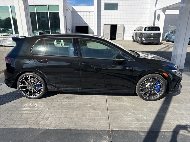 2025 Volkswagen Golf R R's photo