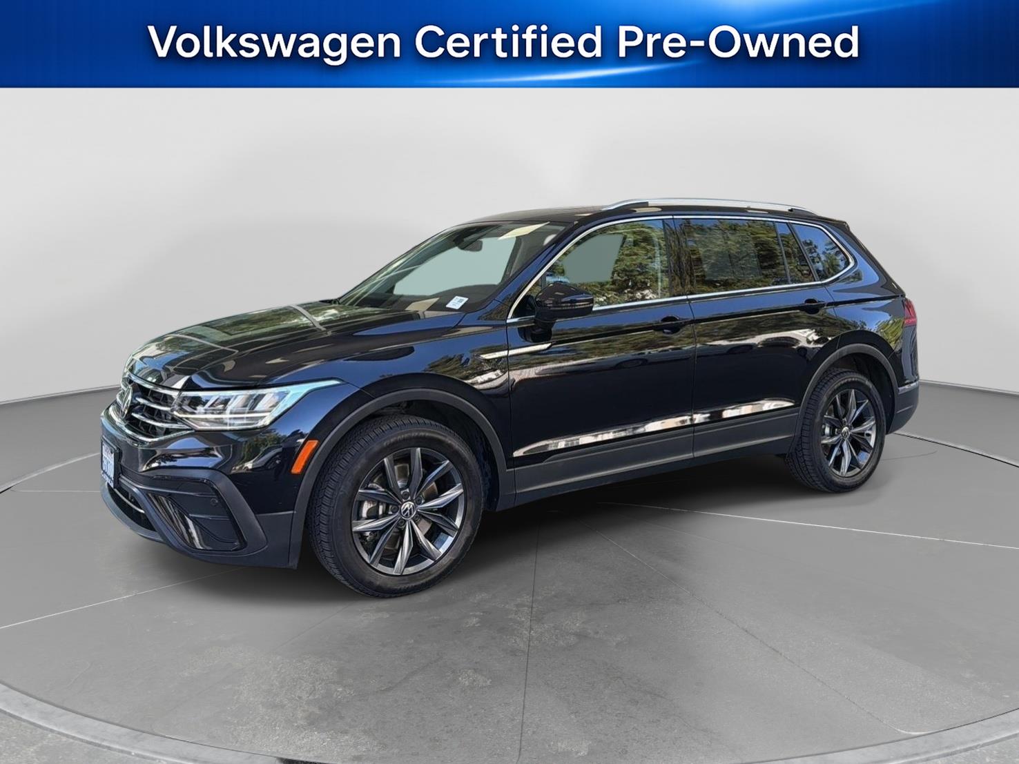 2022 Volkswagen Tiguan 2.0T SE 4Motion's photo